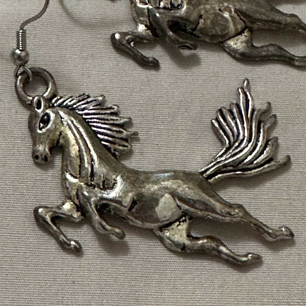 2/$15 Handmade – NWOT – stainless steel hook earrings w/galloping horse charm - Picture 2 of 3